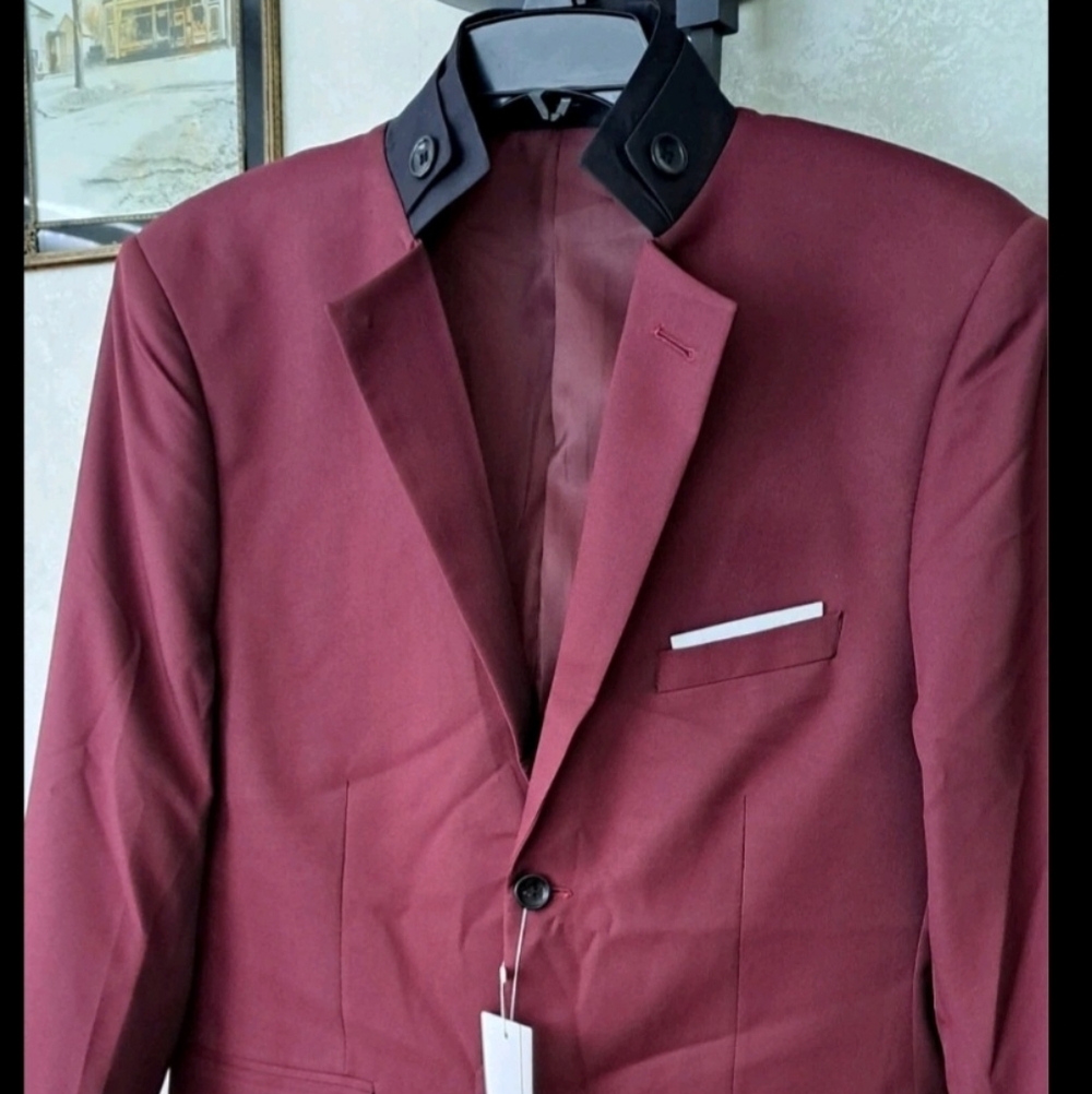 MENS COOFANDY BUTTON COLLAR BURGUNDY BLAZER SIZE L NWT
